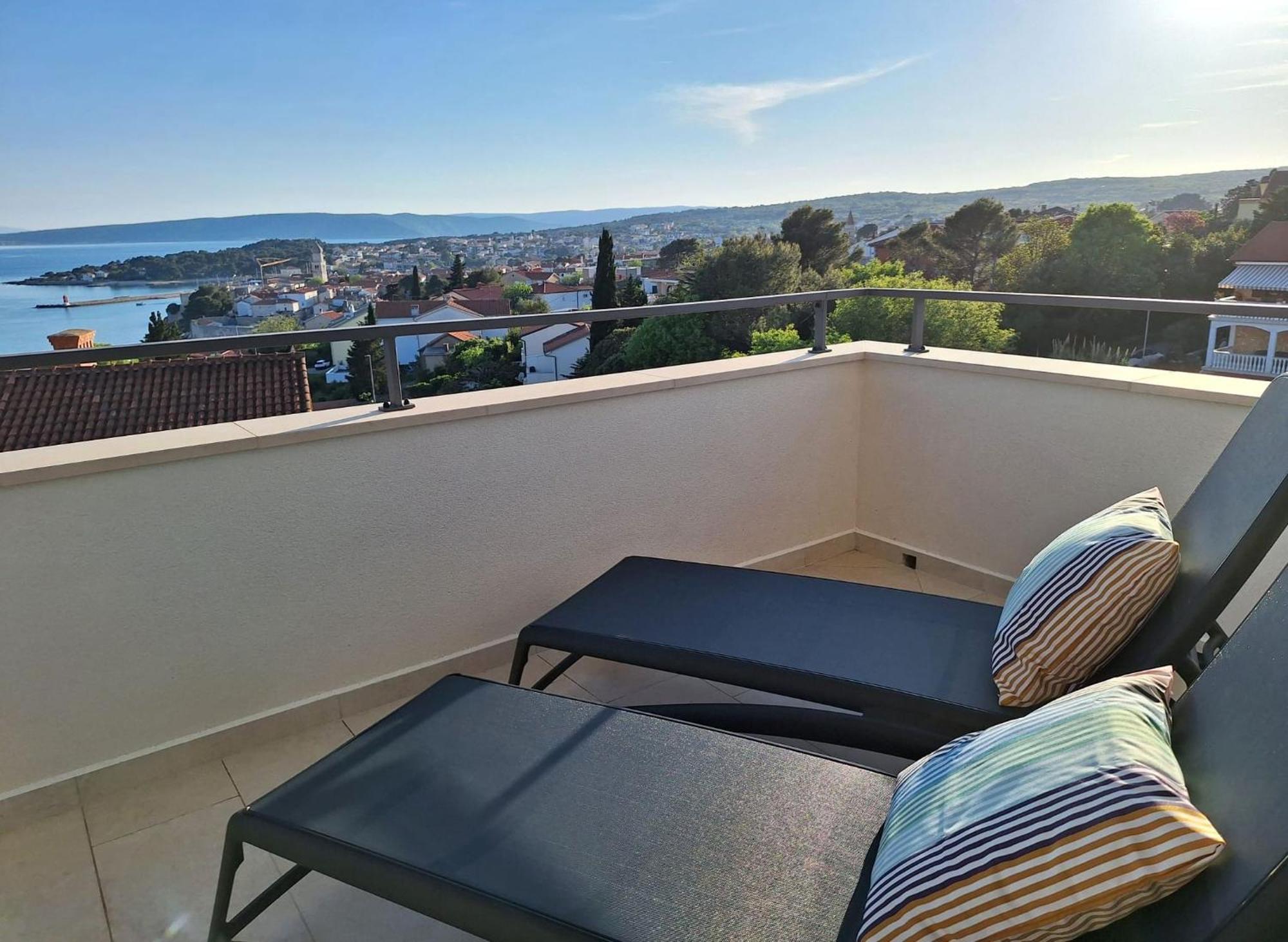 Sea View Ivana Apartment *